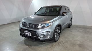 Suzuki • Vitara