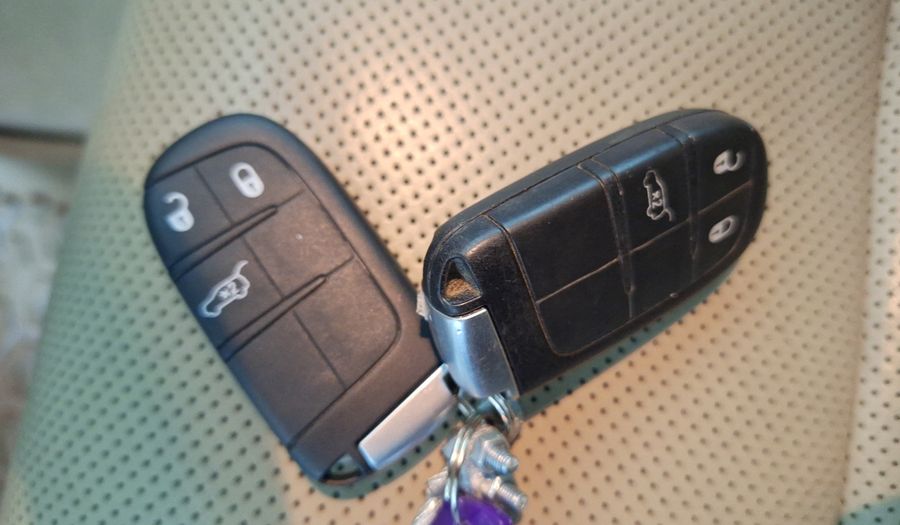 Jeep Grand Cherokee 5.7 OVERLAND AUTO 4WD Suv 2014