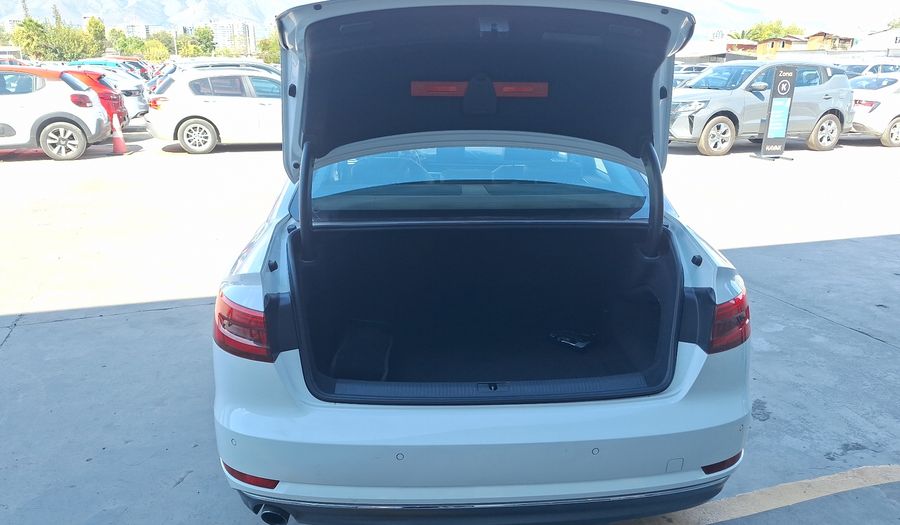 Audi A4 1.4 TFSI S TRONIC DESIGN Sedan 2017