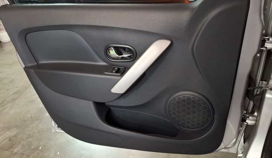 Renault Sandero 1.6 DYNAMIQUE Hatchback 2019