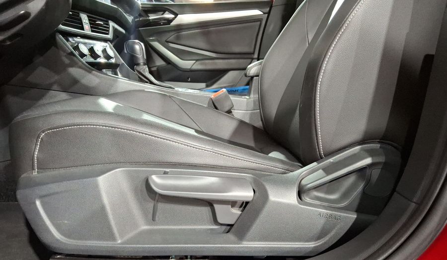 Volkswagen Jetta 1.4 R-LINE AUTO Sedan 2021