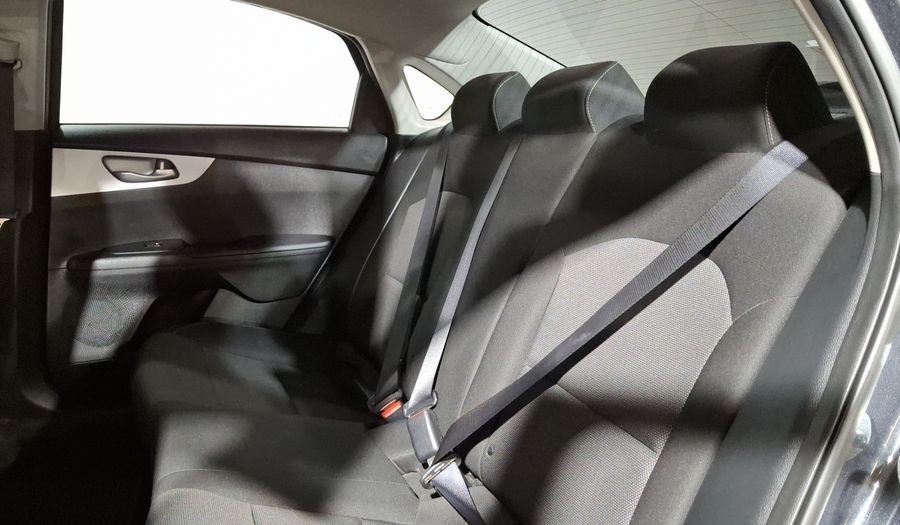 Kia Forte 2.0 LX IVT Sedan 2024