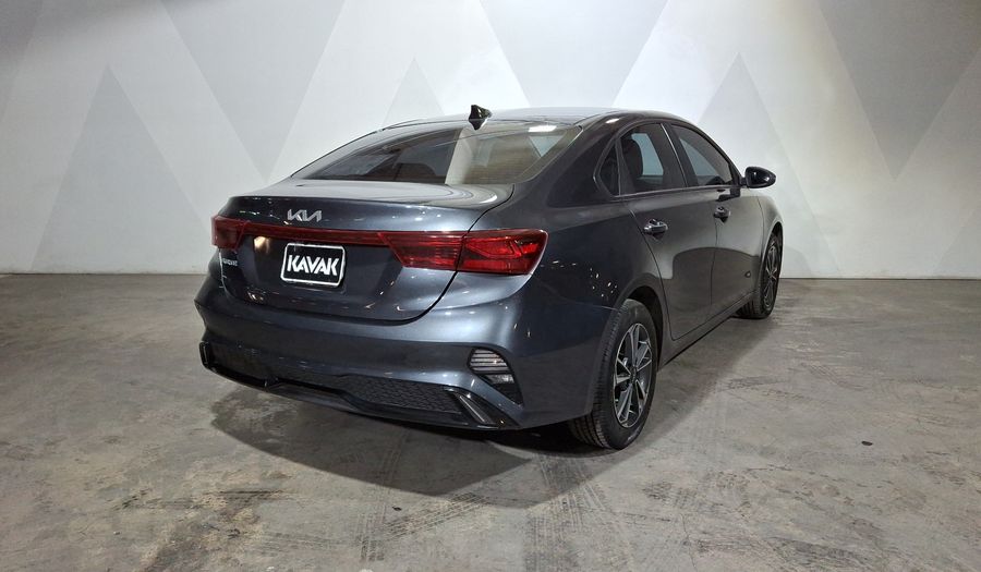 Kia Forte 2.0 LX IVT Sedan 2024