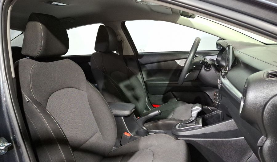 Kia Forte 2.0 LX IVT Sedan 2024