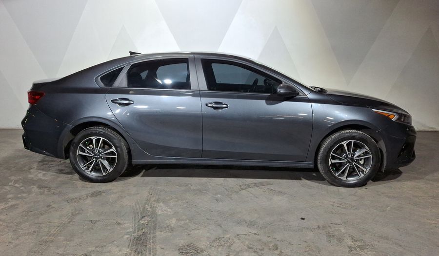 Kia Forte 2.0 LX IVT Sedan 2024