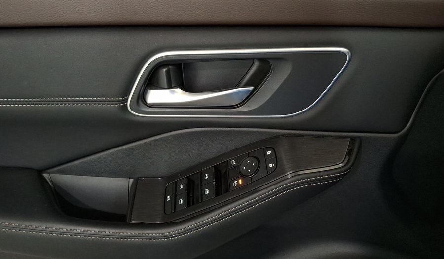 Nissan X-trail 2.5 EXCLUSIVE 2 ROW CVT Suv 2025