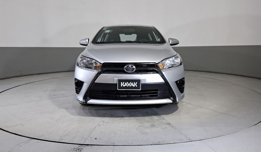 Toyota Yaris 1.5 CORE MT 5PTAS Hatchback 2017
