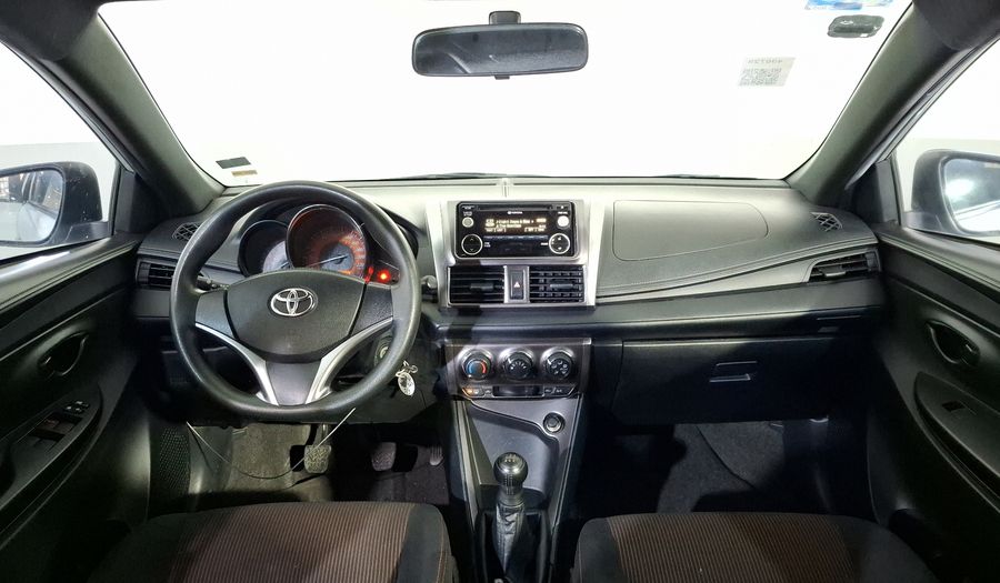 Toyota Yaris 1.5 CORE MT 5PTAS Hatchback 2017