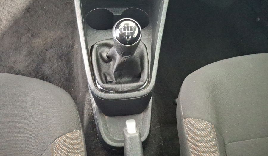 Volkswagen Saveiro 1.6 ROBUST CABINA SENCILLA Pickup 2024