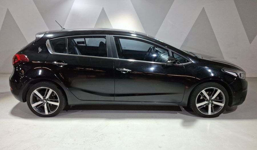 Kia Forte 2.0 SX AT Hatchback 2017