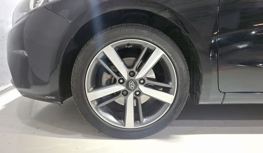 Kia Forte 2.0 SX AT Hatchback 2017