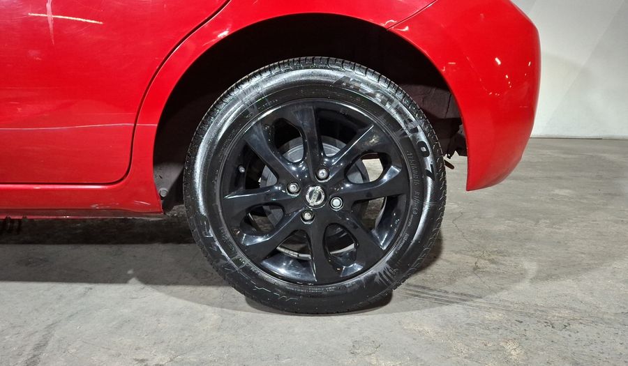 Nissan March 1.6 EXCLUSIVE BI-TONO AUTO Hatchback 2020