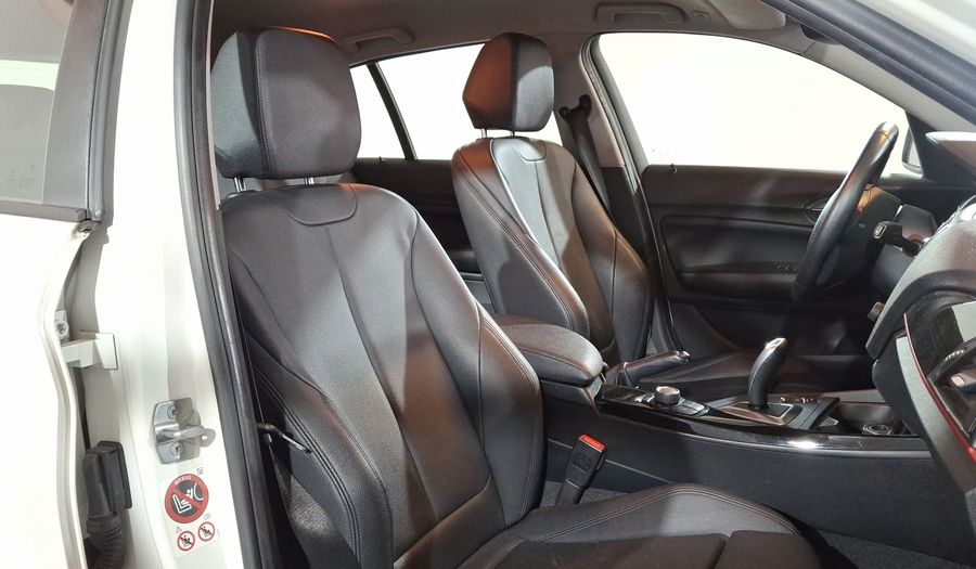 Bmw Serie 1 1.6 120IA SPORT LINE Hatchback 2016