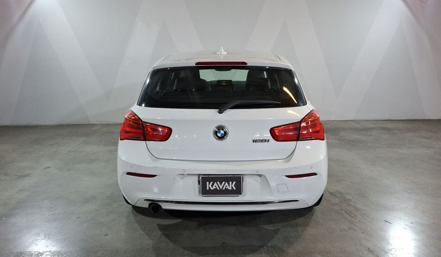 Bmw Serie 1 1.6 120IA SPORT LINE Hatchback 2016