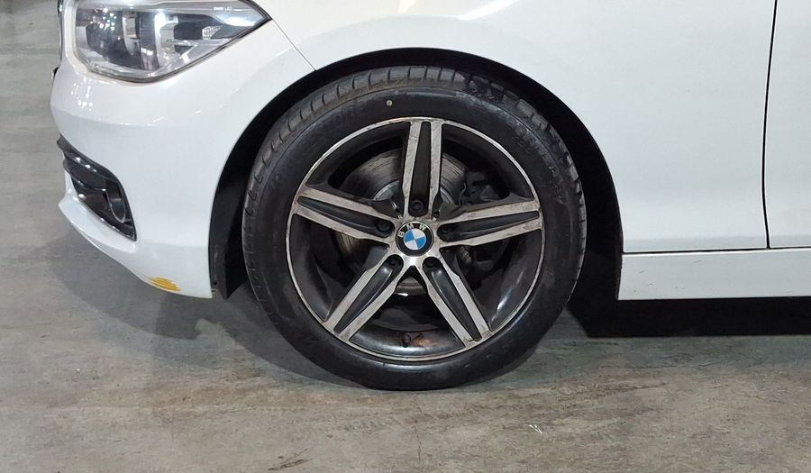 Bmw Serie 1 1.6 120IA SPORT LINE Hatchback 2016