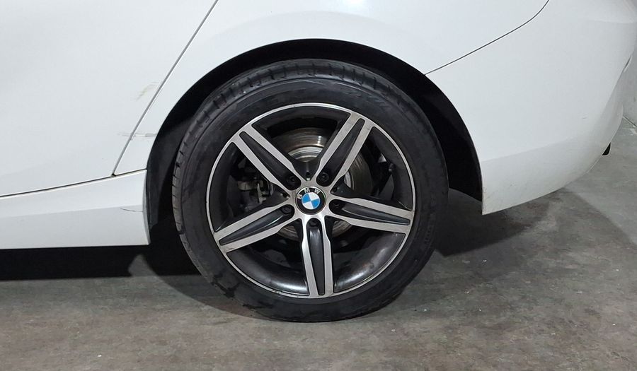 Bmw Serie 1 1.6 120IA SPORT LINE Hatchback 2016