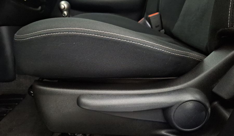 Nissan March 1.6 ADVANCE AUTO Hatchback 2023