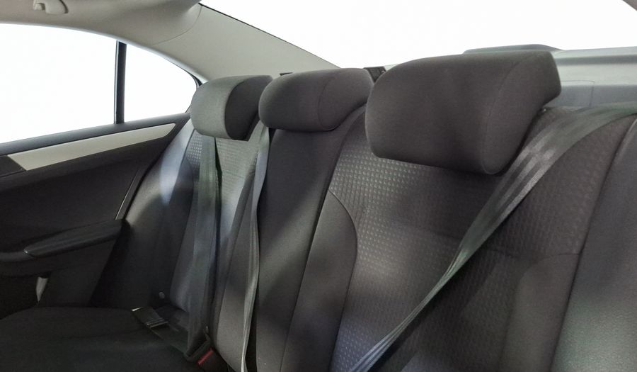 Volkswagen Jetta 2.5 TRENDLINE MT Sedan 2018