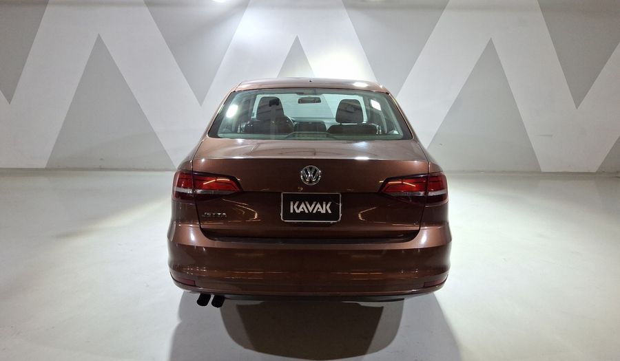 Volkswagen Jetta 2.5 TRENDLINE TIP. Sedan 2016