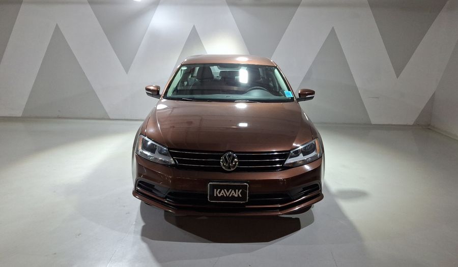 Volkswagen Jetta 2.5 TRENDLINE TIP. Sedan 2016