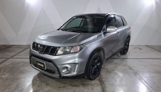 Suzuki • Vitara