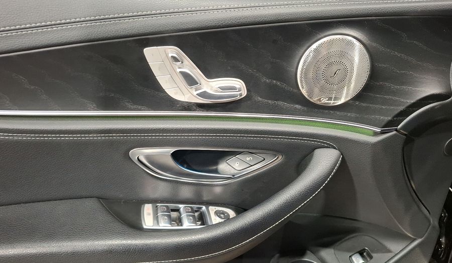 Mercedes Benz Clase E 2.0 PHEV 350 EXCLUSIVE AUTO Sedan 2022
