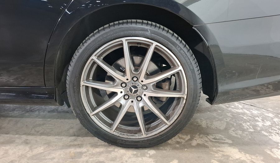 Mercedes Benz Clase E 2.0 PHEV 350 EXCLUSIVE AUTO Sedan 2022