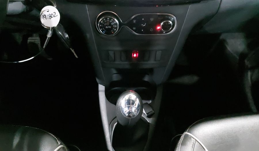 Renault Logan 1.6 INTENS MT Sedan 2023