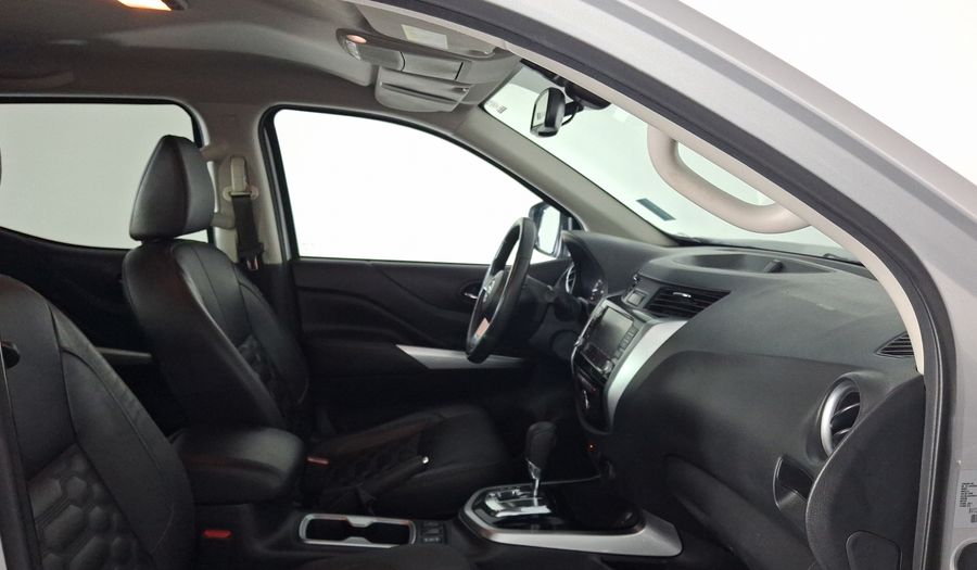 Nissan Frontier 2.5 PLATINUM LE AUTO Pickup 2022