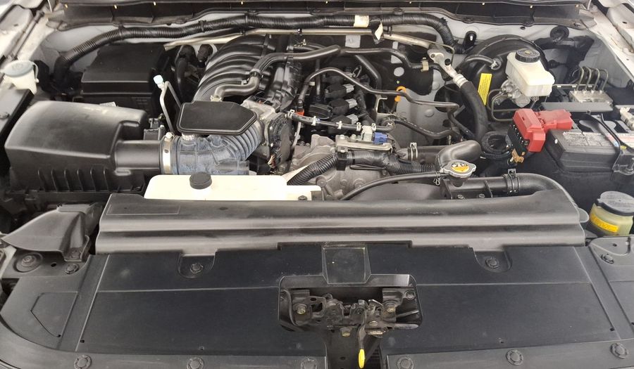 Nissan Frontier 2.5 PLATINUM LE AUTO Pickup 2022