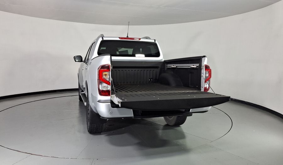 Nissan Frontier 2.5 PLATINUM LE AUTO Pickup 2022