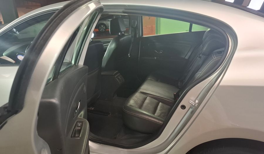 Renault Fluence 2.0 LUXE PACK CUERO Sedan 2017