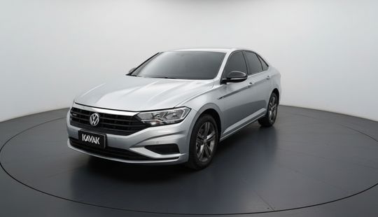 Volkswagen • Jetta