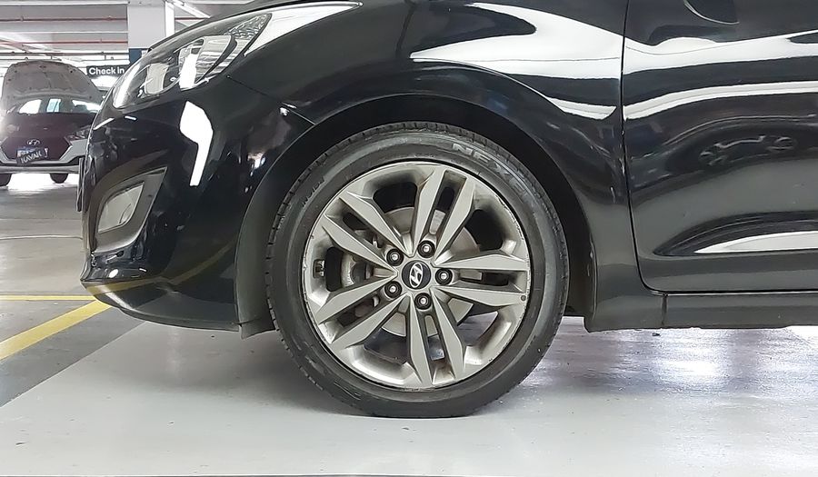 Hyundai I30 1.8 16V MPI AUTO BASICO+TETO Hatchback 2016