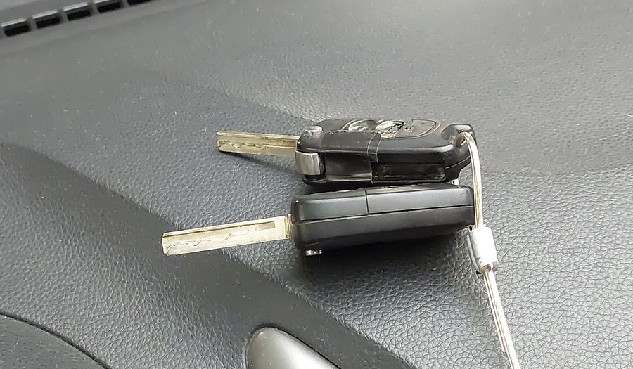 Hyundai I30 1.8 16V MPI AUTO BASICO+TETO Hatchback 2016