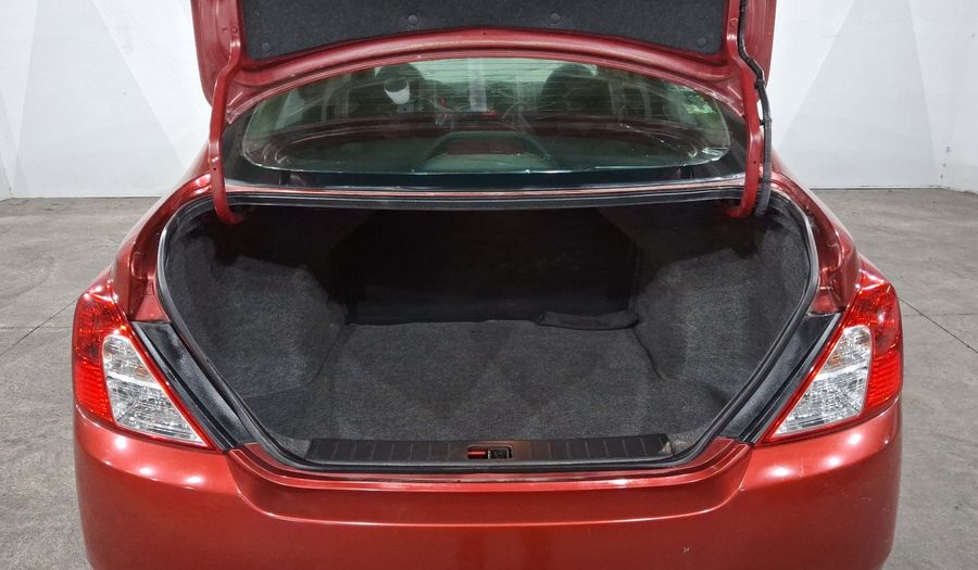 Nissan Versa 1.6 SENSE AUTO Sedan 2017