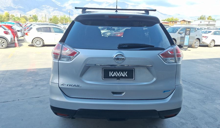 Nissan X-trail 2.5 CVT SENSE Suv 2017