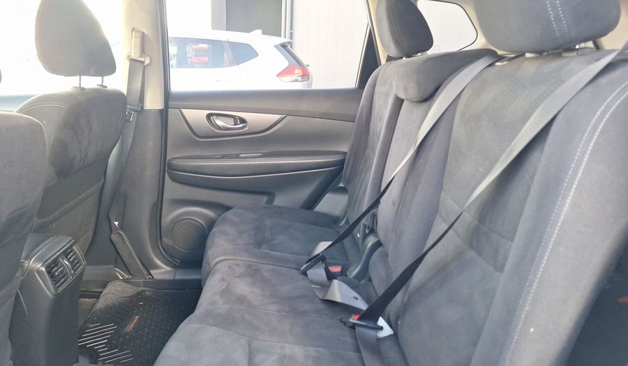 Nissan X-trail 2.5 CVT SENSE Suv 2017