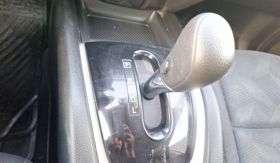 Nissan X-trail 2.5 CVT SENSE Suv 2017