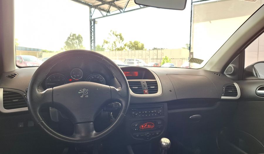 Peugeot 207 COMPACT XT 1.6 Hatchback 2009