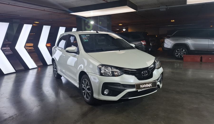 Toyota Etios 1.5 XLS Hatchback 2019