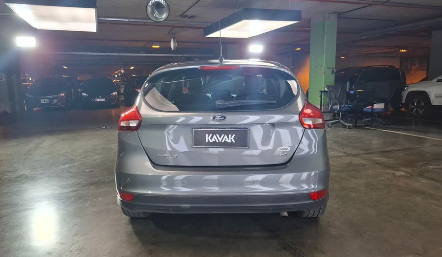 Ford Focus Iii 2.0 SE PLUS Hatchback 2016