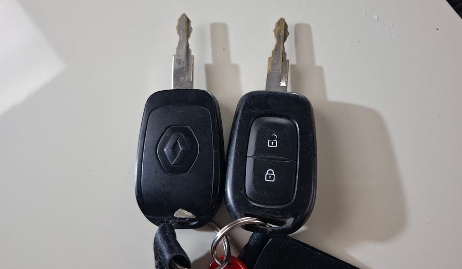 Renault Kwid 1.0 INTENS Hatchback 2019