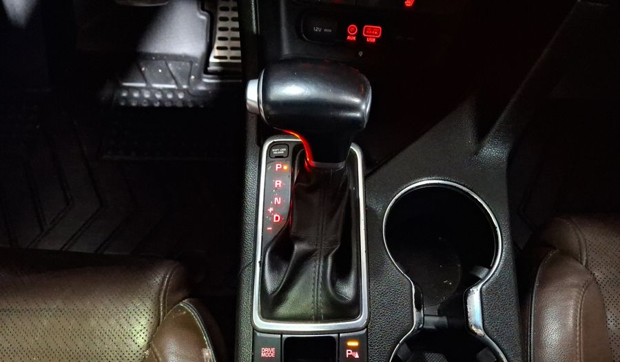 Kia Sportage 2.4 SXL AWD AT Suv 2017