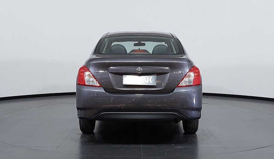 Nissan Versa START SV Sedan 2020