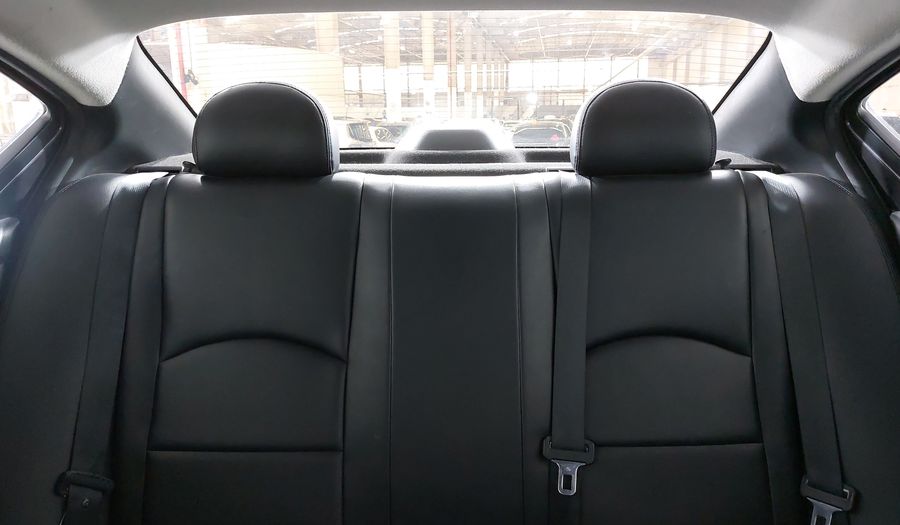 Nissan Versa START SV Sedan 2020