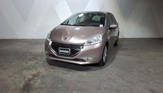 Peugeot • 208