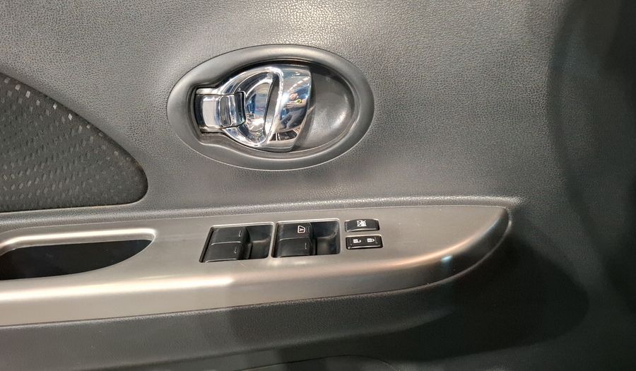 Nissan March 1.6 ADVANCE MT Hatchback 2015