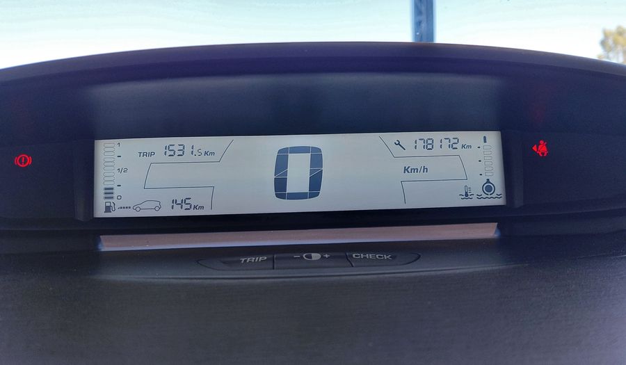 Citroen C4 1.6I 16V X PACK LOOK Hatchback 2013