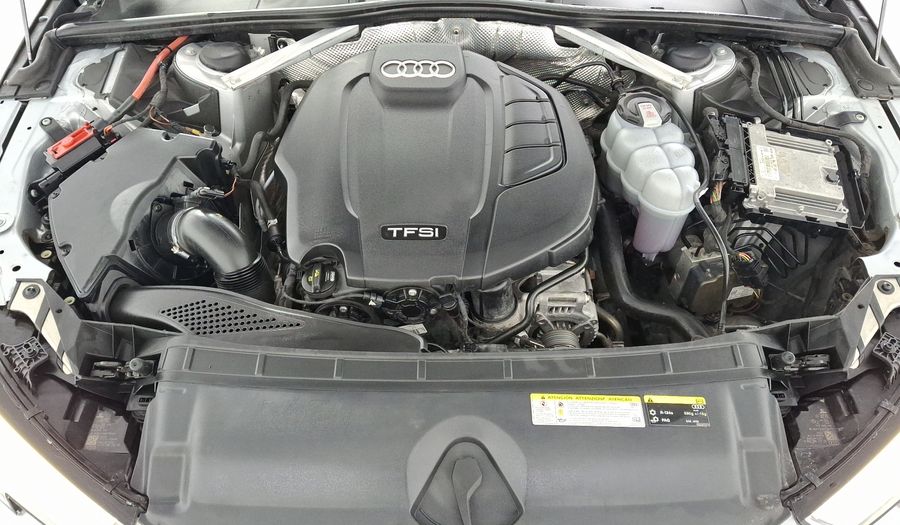 Audi A4 2.0 TFSI SELECT S-TRONIC Sedan 2017